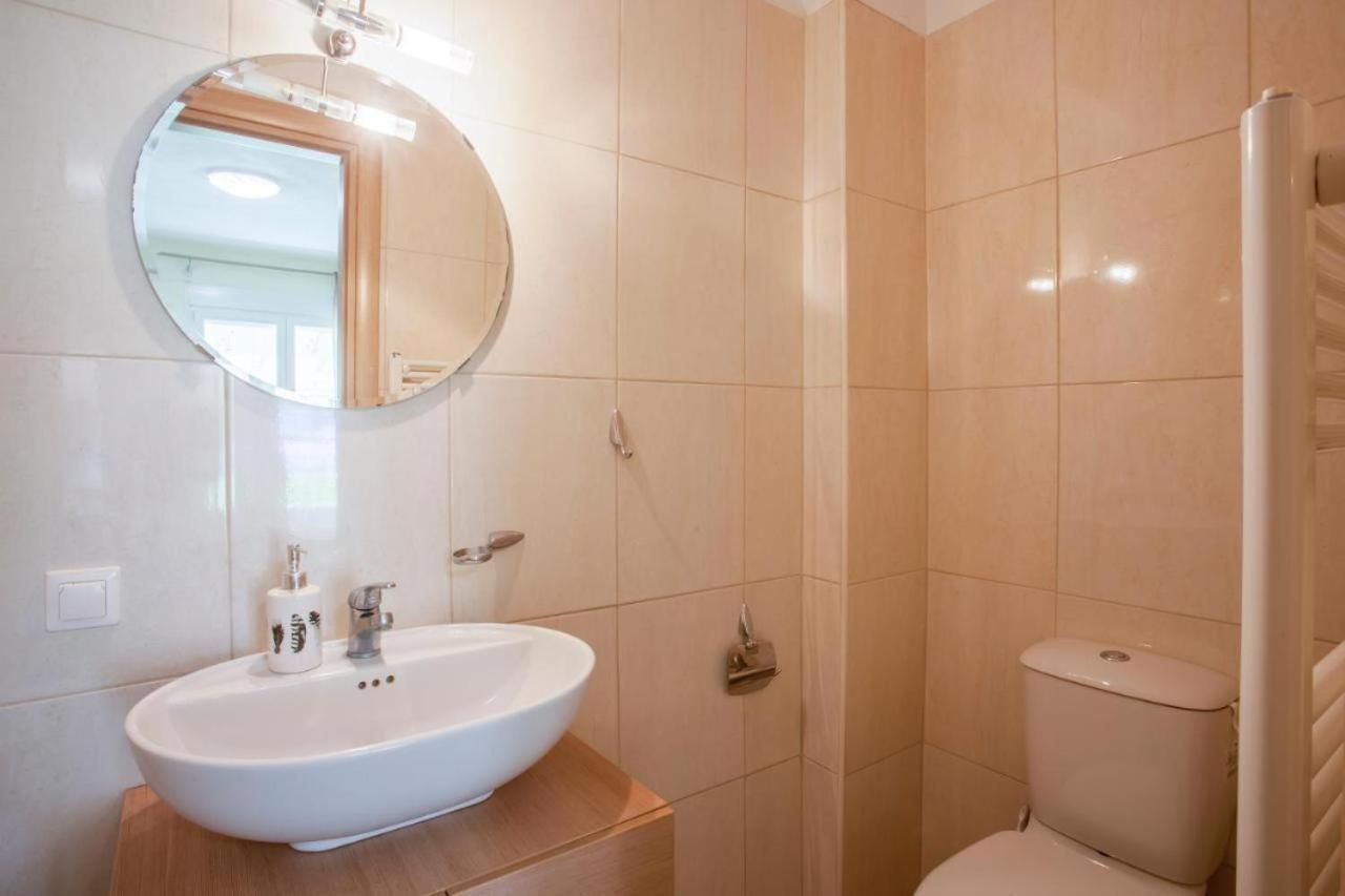 Sea La Vie Apartment Hanioti Eksteriør bilde