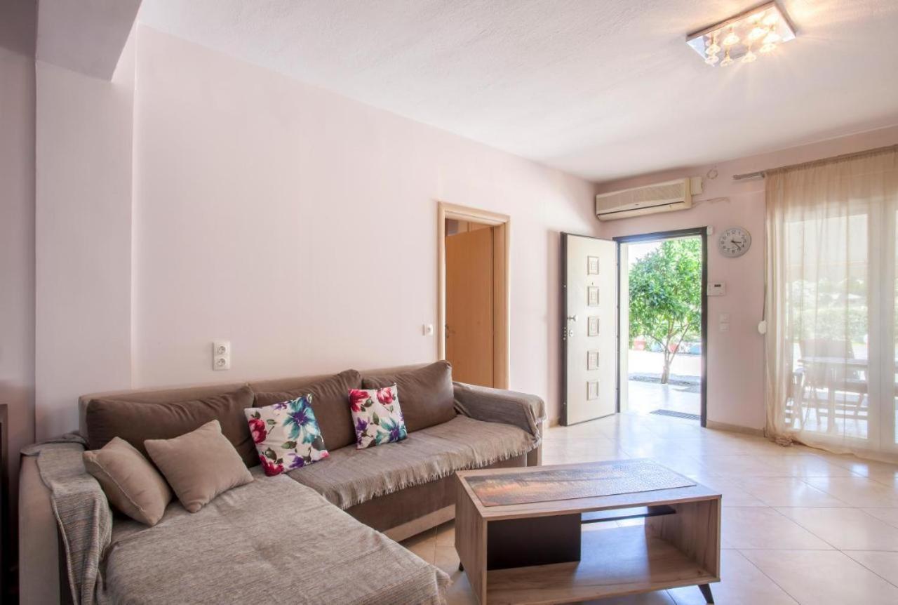 Sea La Vie Apartment Hanioti Eksteriør bilde