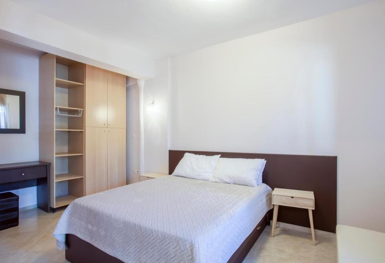 Sea La Vie Apartment Hanioti Eksteriør bilde